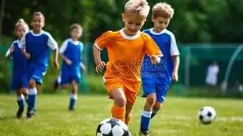 费曼填字游戏中犀利点评吴镇宇《无限超越班》表现