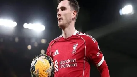 共和报：尤文图斯与国际米兰竞逐博洛尼亚20岁新星卡斯特罗